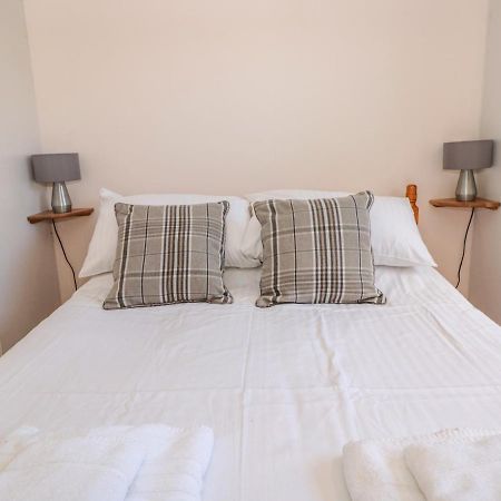 33 Weymouth Park Villa คิงส์บริดจ์ ภายนอก รูปภาพ