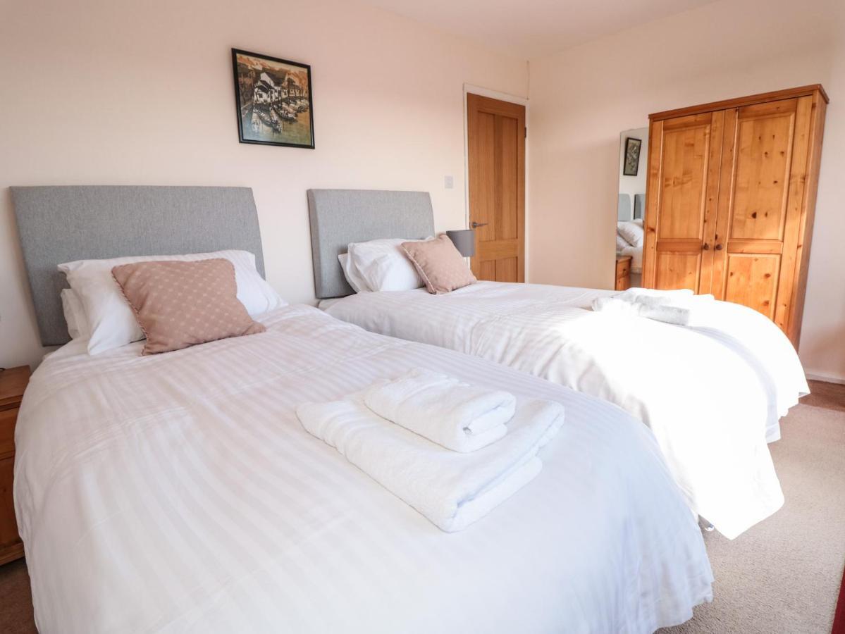 33 Weymouth Park Villa คิงส์บริดจ์ ภายนอก รูปภาพ